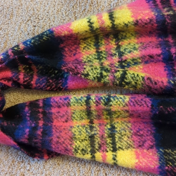 Victoria's Secret Fuchsia & Yellow Plush Plaid Scarf Winter Angel Collection - Picture 5 of 9